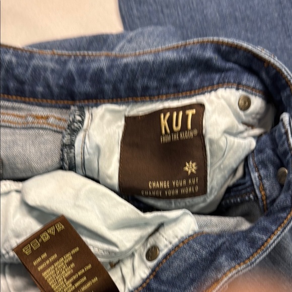 Kut from the Kloth Blue Boyfriend Jeans with Rolled Hems - Picture 8 of 8